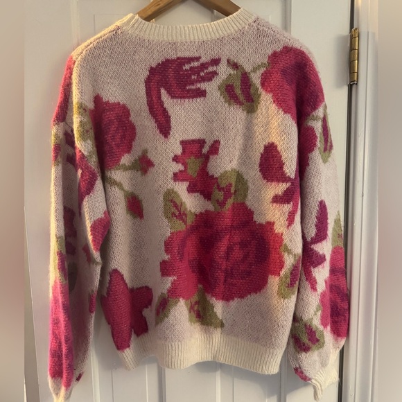 143 Story by Lineup - cream floral sweater- size small oversized - Picture 4 of 5